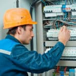 Curso de electricidad online ¿Donde conseguirlos gratis o pagando?